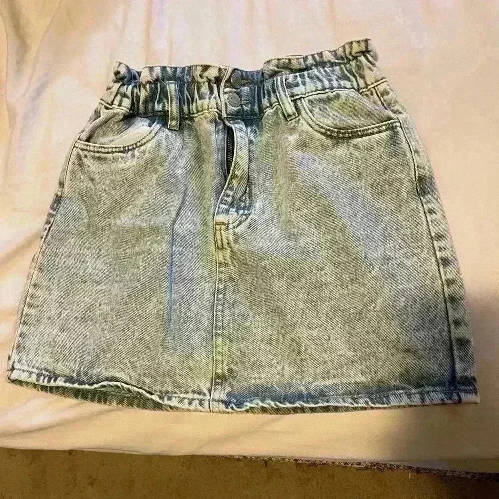 Denim skirt